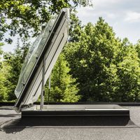 Ventana cubierta plana de salida a cubierta