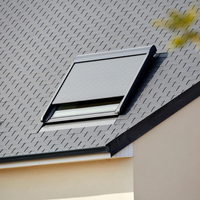 Instalación de Persiana VELUX rígida para máxima eficiencia energética y control térmico en verano y en invierno Instalación de Persiana VELUX rígida para máxima eficiencia energética y control térmico en verano y en invierno